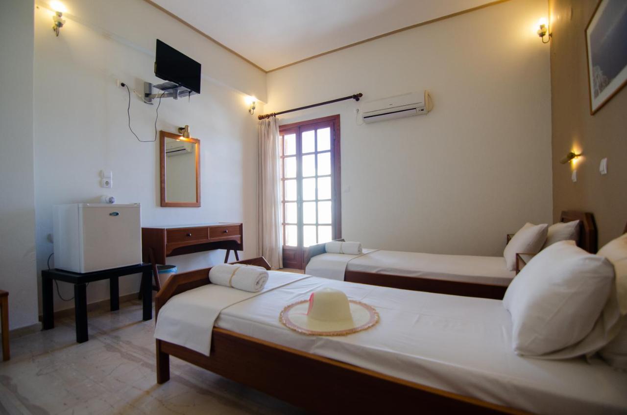 Almira Inn Chora  Exterior foto